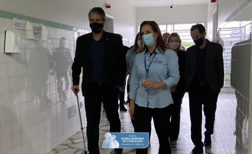 Hospital Nossa Senhora da Conceição recebe a visita do Secretário de Saúde André Motta Ribeiro. Hospital Nossa Senhora da Conceição recebe a visita do Secretário de Saúde André Motta Ribeiro.
