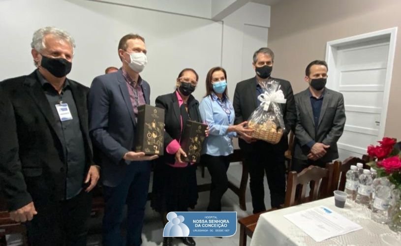 Hospital Nossa Senhora da Conceição recebe a visita do Secretário de Saúde André Motta Ribeiro. Hospital Nossa Senhora da Conceição recebe a visita do Secretário de Saúde André Motta Ribeiro.