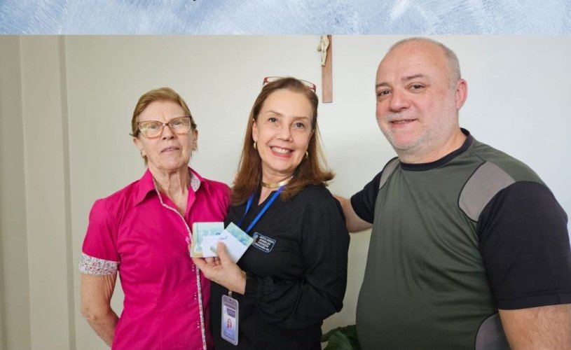 Doação de R$2.000,00 do Grupo de Voluntárias do Hospital Doação de R$2.000,00 do Grupo de Voluntárias do Hospital